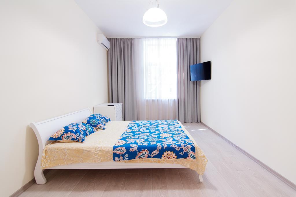 Best Apartments On St. Rishelievskaya 7 Одеса Екстер'єр фото
