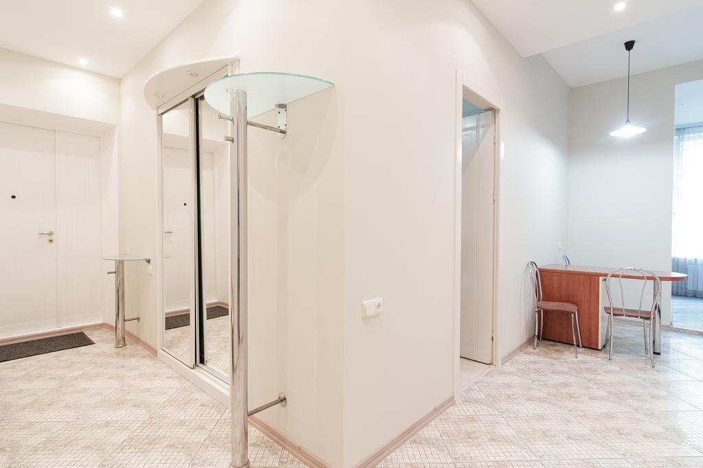 Best Apartments On St. Rishelievskaya 7 Одеса Екстер'єр фото